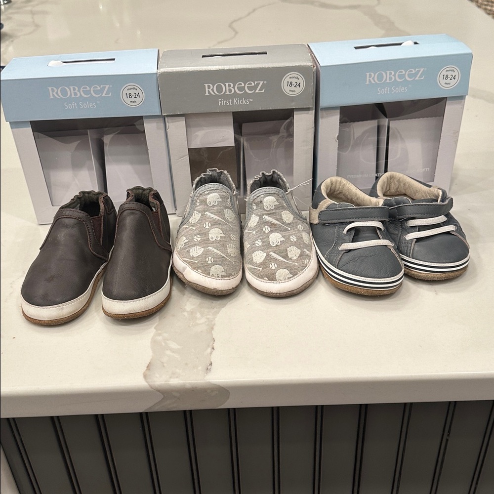 3 Pairs Robeez 18-24 month Robeez for toddlers
